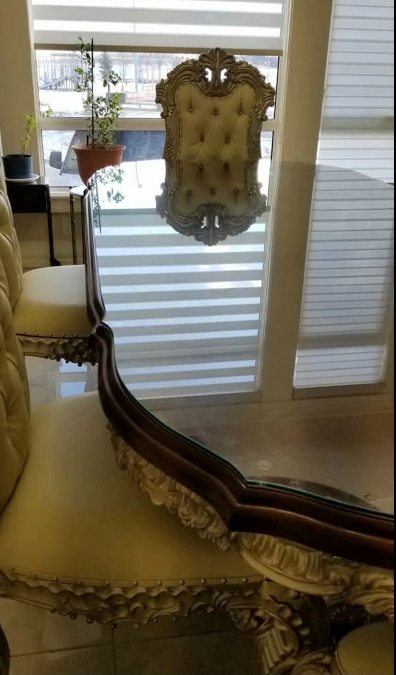 24-Hour Emergency Glass Calgary